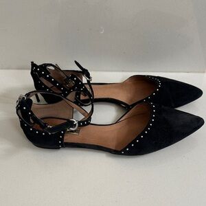 Halogen Black Pointed Toe Flats